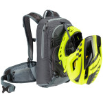 Batoh Deuter Attack 8L JR graphite-shale