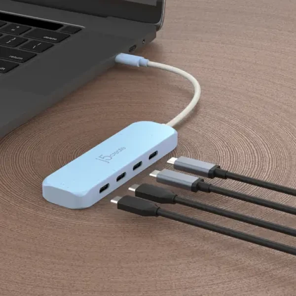 J5Create USB-C Hub 4v1 azurová / USB hub / USB 3.2 Gen 1 / 4 porty / recyklovaný plast (JCH345EC-N)