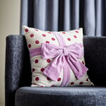 Bloomingville Dekorativní polštář Bowie Rose 45 × 45 cm, růžová barva, textil