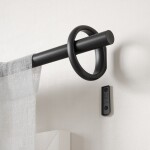 Roztažitelná garnýž 107-305 cm Umbra RINGLET - černá