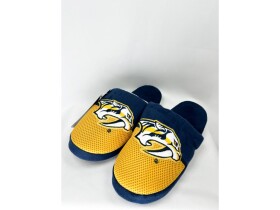 FOCO Pánské pantofle Nashville Predators Team Logo Staycation Slipper Velikost: EU
