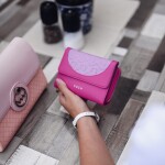 Luxusní dámská kožená peněženka VUCH Swen, růžová