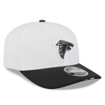 New Era Pánská kšiltovka Atlanta Falcons NFL 2025 Training Camp 9SEVENTY Stretch-Snap OTC White