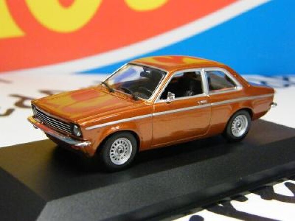 1/22 - OPEL KADETT C - MAXICHAMPS 1:43