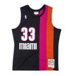 Mitchell & Ness Pánský dres Miami Heat NBA Alonzo Mourning #33 2005-06 Swingman Alternate Velikost: XL