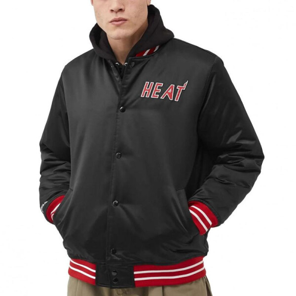 Mitchell Ness NBA Heavyweight Satin Jacket Miami Heat OJBF3413-MHEYYPPPBLCK pánské provedení