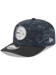 New Era Pánská kšiltovka NFL Pittsburgh Steelers 2026 Salute to Service 9SEVENTY Stretch-Snap