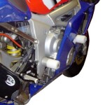 Padací chrániče (horní, přední) - Yamaha Yzf-R6 \'99-\'02 - Černá