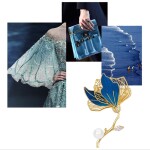 Luxusní květinová brož s modrým sametem Colette, Modrá