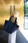 Nákupní taška přes rameno Reisenthel Shopper M Twist navy