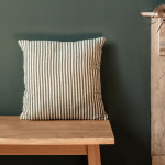 Garden Trading Lněný polštář Charingworth Stripe Forest Green 45 x 45 cm, zelená barva, textil