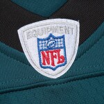 Mitchell & Ness Pánský dres Philadelphia Eagles NFL Deuce Staley #22 2002 Legacy Throwback Velikost: S