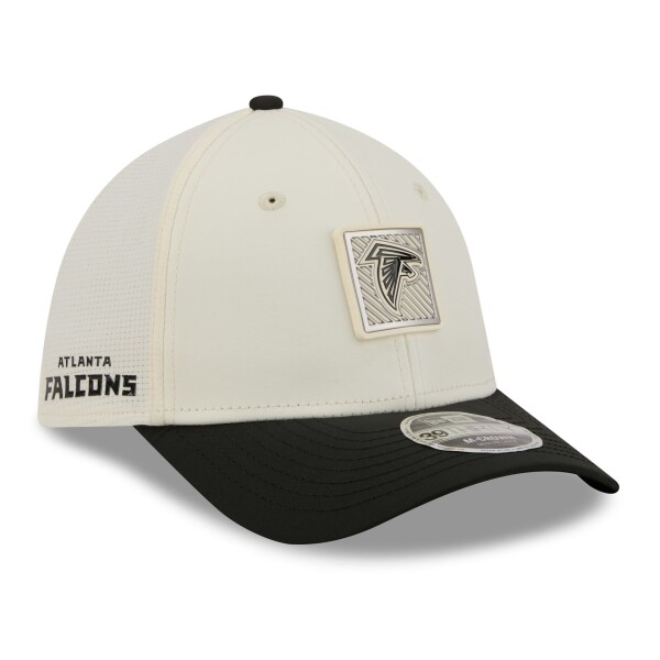 New Era Pánská kšiltovka Atlanta Falcons NFL 2026 Training Camp 39THIRTY Flex Schwarz Velikost: S/M