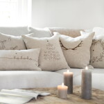 Bastion Collections Lněný povlak na polštář s výšivkou Bows 50 × 50 cm, přírodní barva, textil