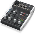 Behringer XENYX 502S