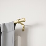 Zlatá roztažitelná garnýž 91-168 cm Umbra CAPPA