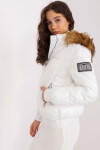 Bílá zimní bunda odepínací kapucí