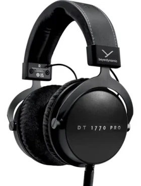 Beyerdynamic DT 1770 PRO MK II černá / Uzavřená studiová sluchátka / Mini XLR / 30 ? / 3m/5m kabel (43000257)