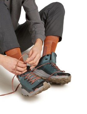 Dámské merino turistické ponožky ICEBREAKER Wmns Hike+ Medium Crew, Dusty Clay/Carob velikost: 41-43 (L)