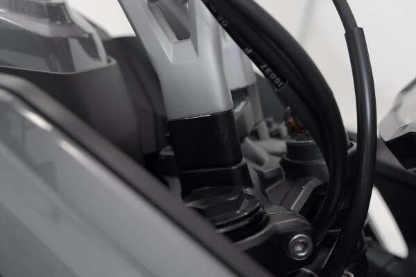 Zvýšení řídítek +30mm,černé,Triumph Tiger 660 (21-)