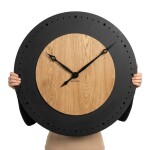 DumDekorace Nástěnné hodiny BLACK&amp;OAK 2 XXL 75 cm z dubového dřeva s tichým mechanismem