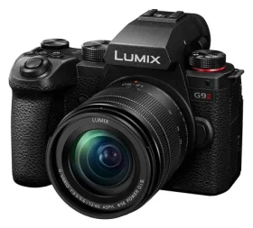 Panasonic LUMIX G9 Mark II / Fotoaparát / Set s objektivem H-FS 12-60mm E (DC-G9M2ME)