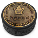 Mustang Puk Toronto Maple Leafs NHL Stanley Cup Years Gold Medallion